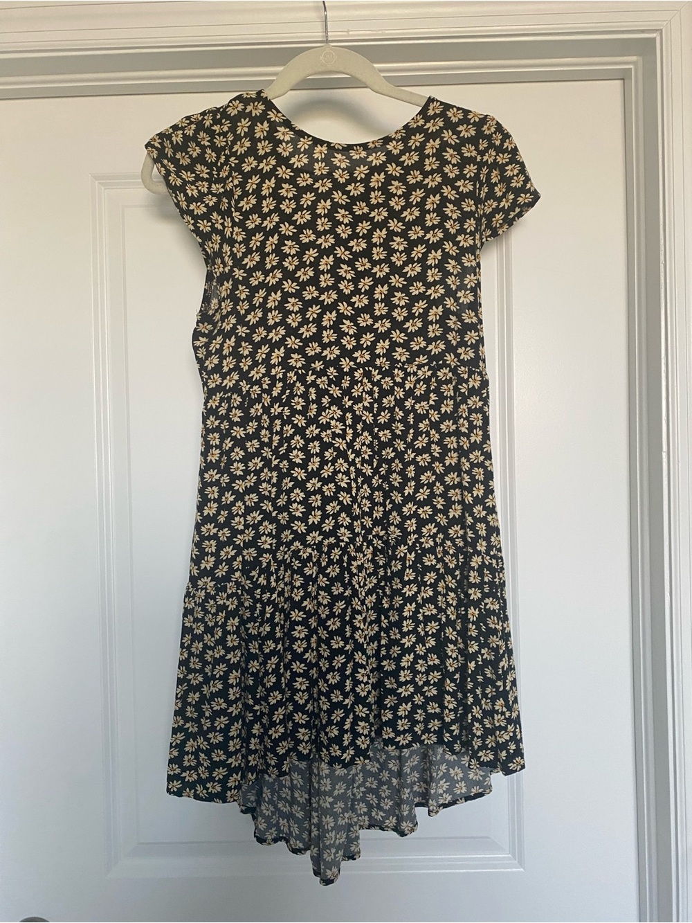 American Eagle Outfitters Black Dress with Cream Daisy Print
